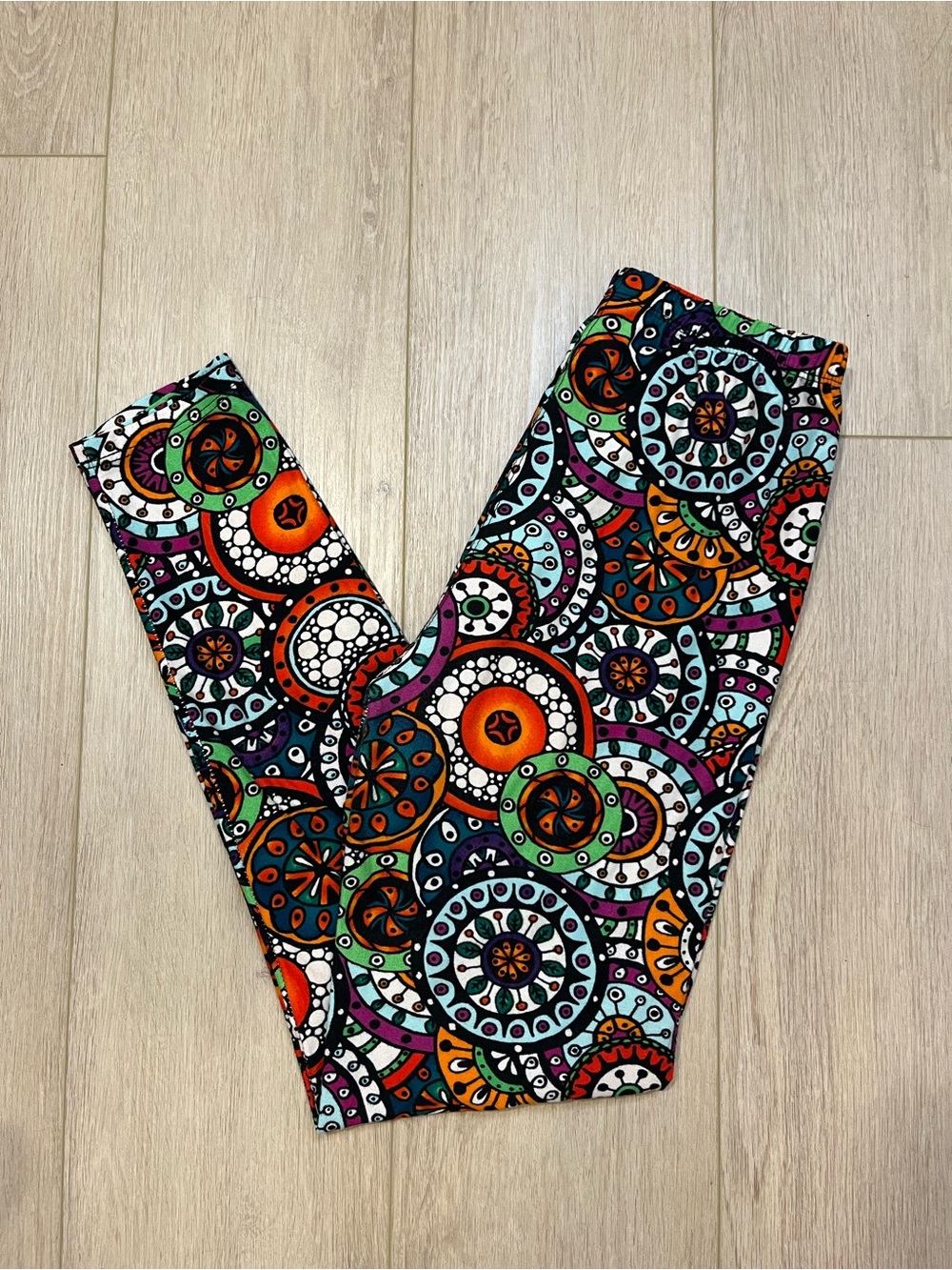 Abstract Multicolor Patterned Leggings - FREE SHIPPING on Bundles $95+